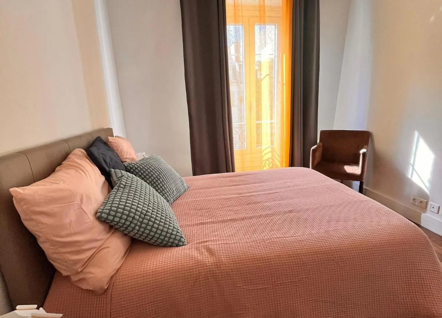 Reve D'ete A Παρίσι
